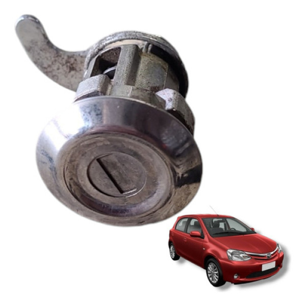 Miolo Tampa Traseira Toyota Etios Hatch 2013 2018