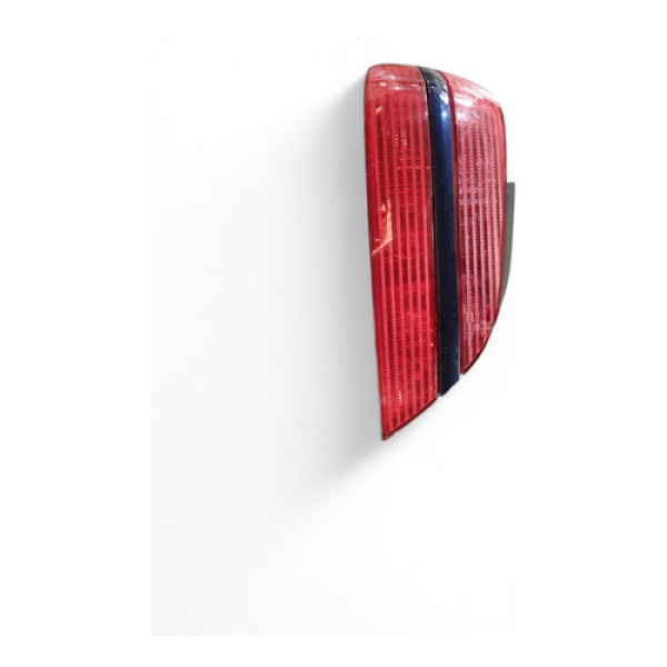 Lanterna Traseira Esquerda Peugeot 406 2001/2002