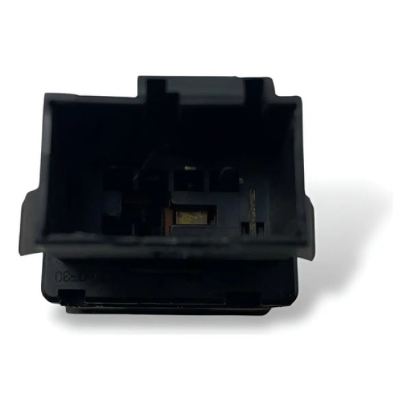 Interruptor De Luz Emergência 12v Vw 6q0953235a Preto