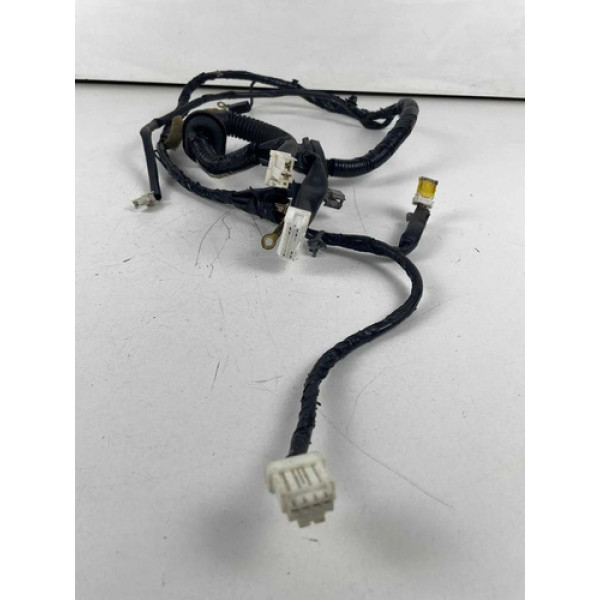Chicote Tampa Traseira Nissan Tiida Hatch 1.8 16v 2007 2013