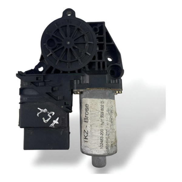 Motor Vidro Traseiro Direito Vw Golf  2001 A 2007