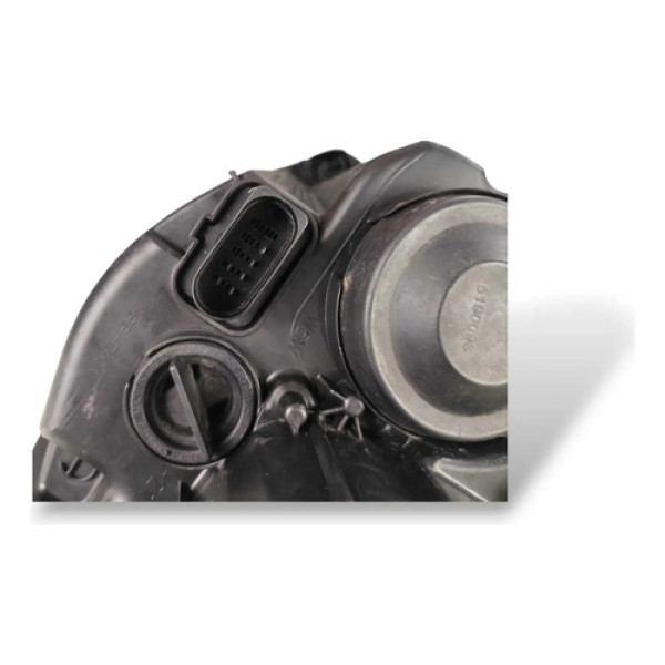 Farol Direito Volkswagen Spacefox 15/17 Garra Quebrada Ambos Lados