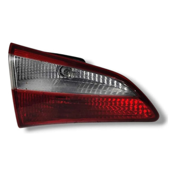 Lanterna Tampa Traseira Direito Hyundai Hb20 924041s000 Direito/passageiro Vermeha