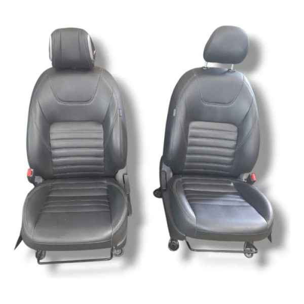 Jogo De Banco De Couro Nissan Kicks 2020 2024 Original Preto