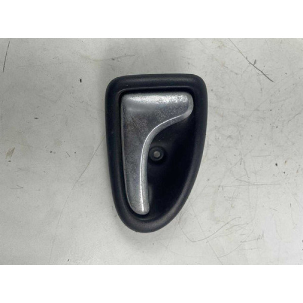 Maçaneta Interna Diant Esq Renault Symbol 09/2013 Traseira