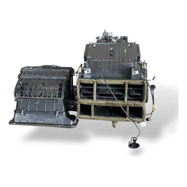 Caixa Ventilaçao Evaporadora  Condicionado Gm Tracker 13 17