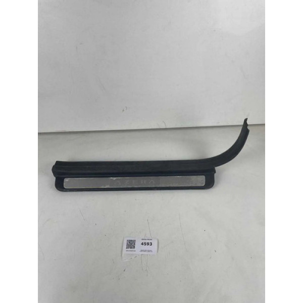 Soleira Porta Dianteira Direito Azera 3.3 2008 A 2011  Preto