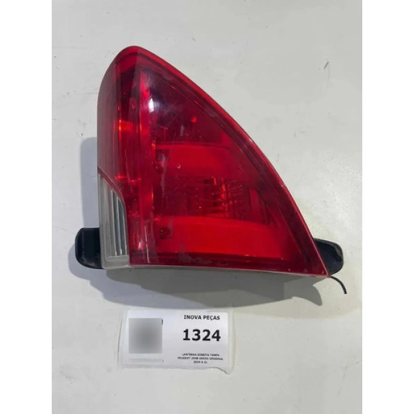Lanterna Direita Tampa Peugeot 2008 Usado Original 2016 A 21 Direito/passageiro Água
