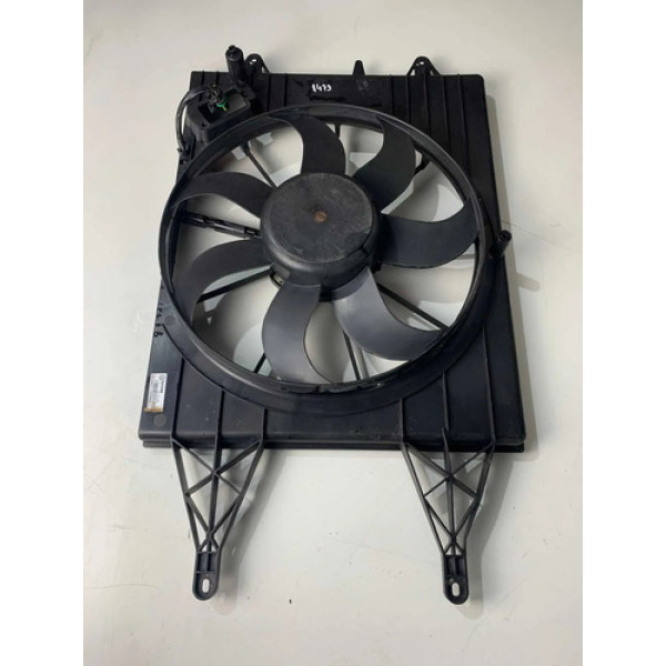 Defletor Radiador Vw Golf 2010 1je121205 Original