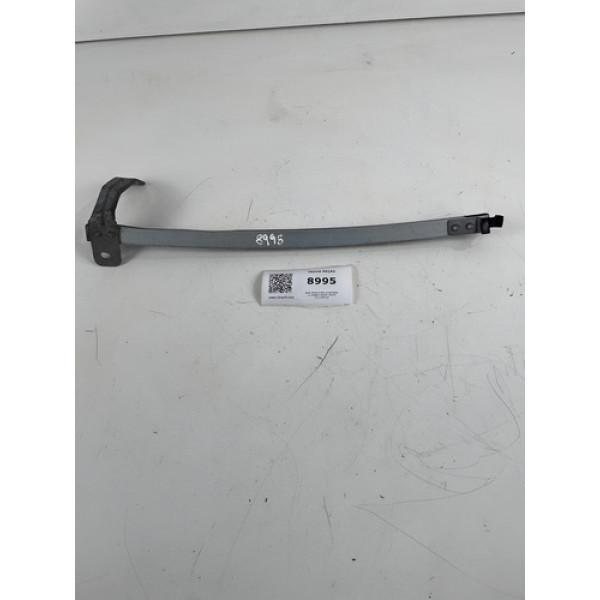 Guia Vidro Porta  Dianteira L.d Nissan Grand Livina 12/13 Prata