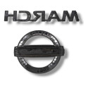 2 Emblema Mala Nissan March 2011 2012 2013 2014 2015 2016 Prata