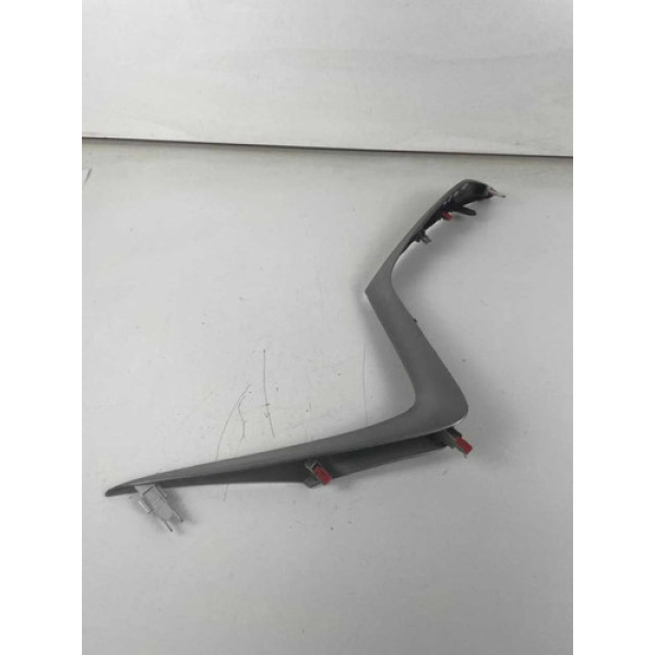 Moldura Central Painel Lado Direito Toyota Yaris