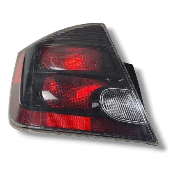 Lanterna Lado Esquerdo Nissan Sentra 2007 2011 Fume Esquerdo/motorista Vermelho