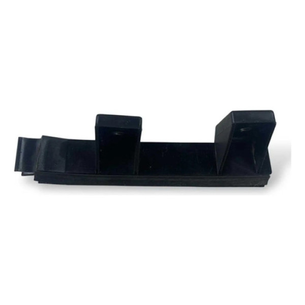 Guia Vidro Porta Dianteira Dir Fiat Palio 46536732dx 2010 Preto
