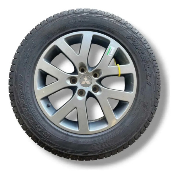 Step Roda Com Pneu Mitsubishi Pajero Tr4 Pirelli 225/65 R17 Cinza
