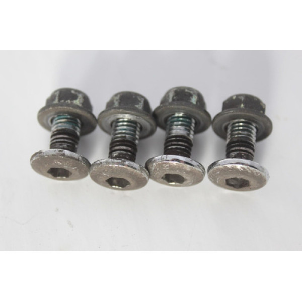 Parafuso Disco Traseiro Daytona 955i (336)