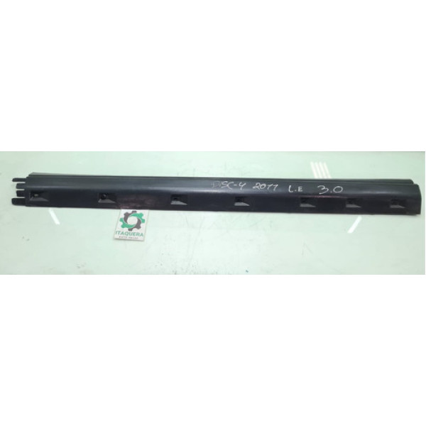 Spoiler Lateral Caixa De Ar Esquerda Land Rover Discovery 4
