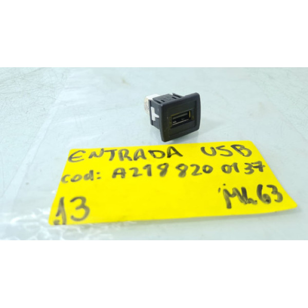 Entrada Usb Mercedes Ml63 Amg Ml350 Ano 2014