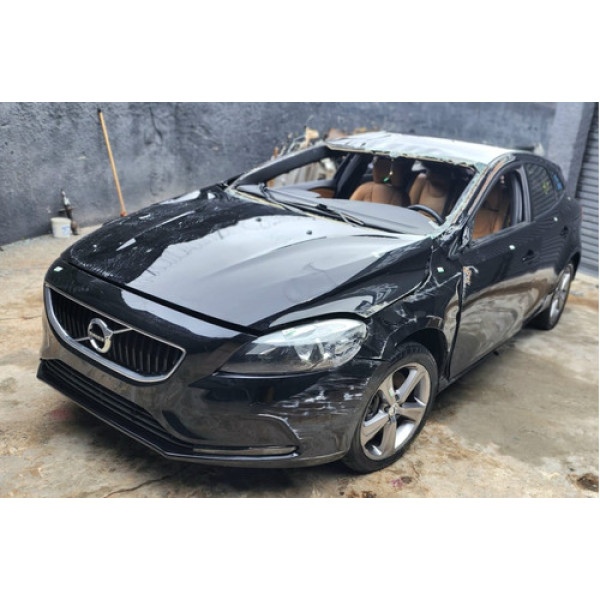 Sucata Retiradas Pecas Volvo V40 T4  2017 Alternador