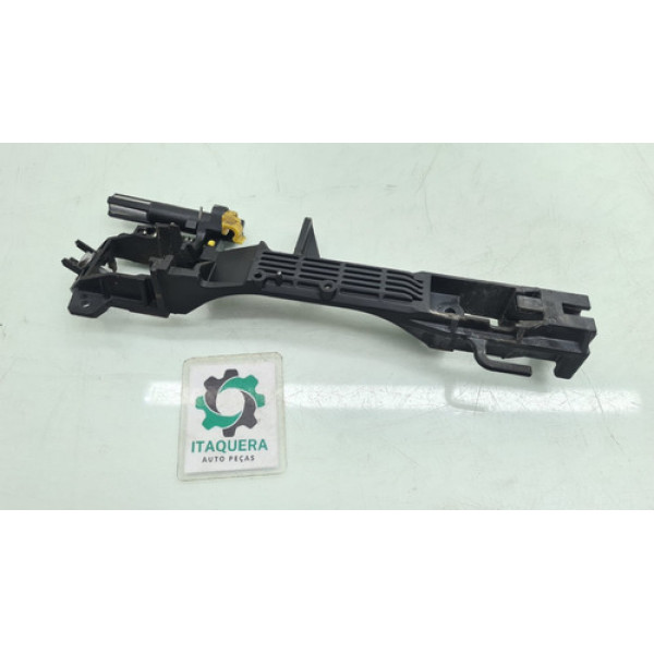 Suporte Maçaneta Dianteira Esquerda Subaru Forester Ano 2010