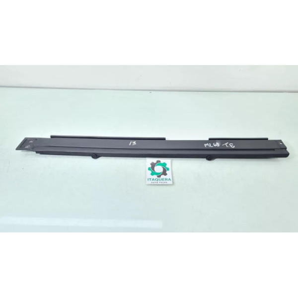 Acabamento Porta Mala Esquerdo Mercedes Ml63 Ml350 Ano 2014