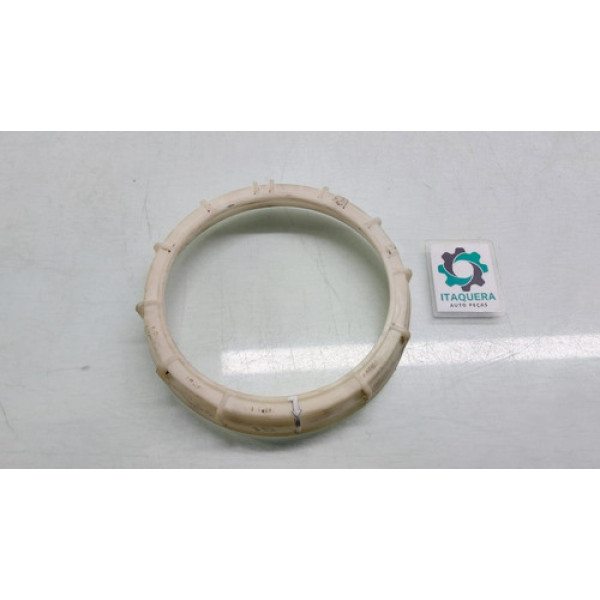 Trava Rosca Bomba Combustivel Toyota Etios Ano 2014 2015