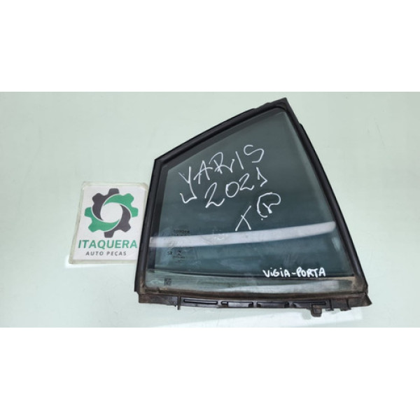 Vidro Vigia Traseiro Direito Toyota Yaris 1.5 Ano 2020 2021