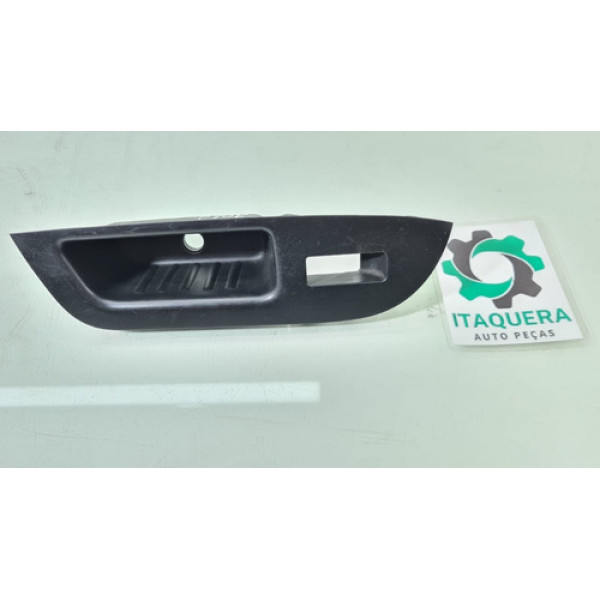 Moldura Comando Traseiro Esquerdo Kia Sorento 2012 Avaria 
