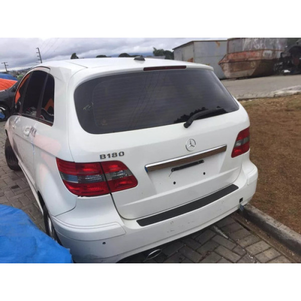 Sucata Para Retirada De Peças Mercedes B180 2011