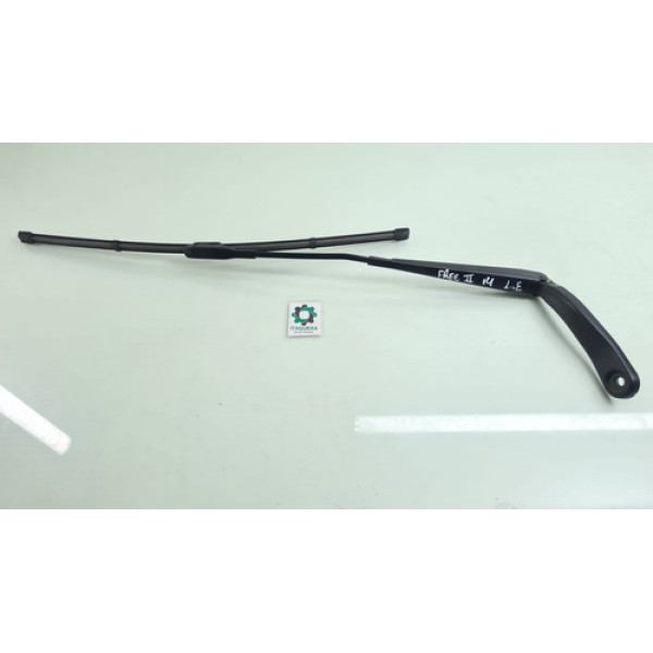 Braço Haste Limpador Direito Freelander 2 Ano 2013 2014