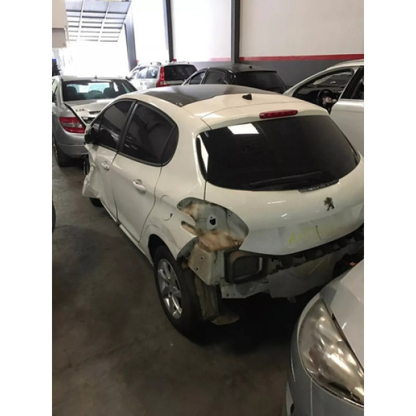 Sucata Para Retirada De Peças Peugeot 208 Ano 2014 1.5