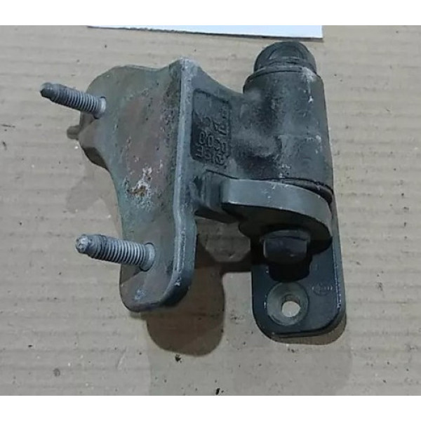 Dobradiça Porta Dianteira Direita Mercedes C200 2011