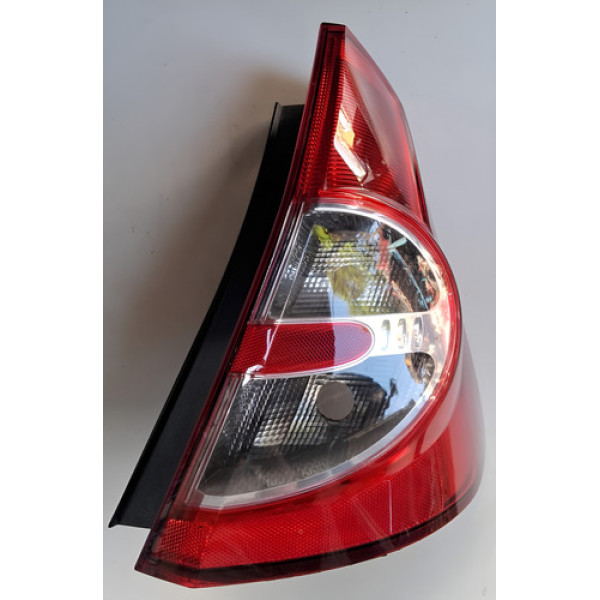 Lanterna Traseira Lado Direito Renault Sandero Direito/passageiro Vermelho