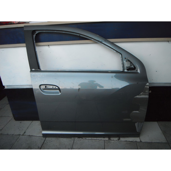 Porta Dianteira Direita Chevrolet Cobalt 27092111 Dianteira Direito Cinza-escuro