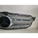 Grade Superior Mercedes C180 / C200  11072404 Preto Com Detalhes Cromados Preto