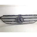Grade Superior Mercedes C180 / C200  11072404 Preto Com Detalhes Cromados Preto