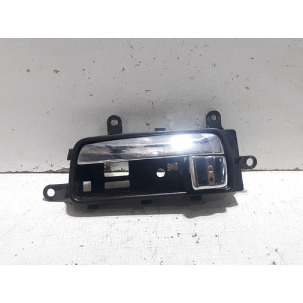 Maçaneta Interna Dianteira Esquerda Nissan Sentra 2008/2013 Dianteira/traseira
