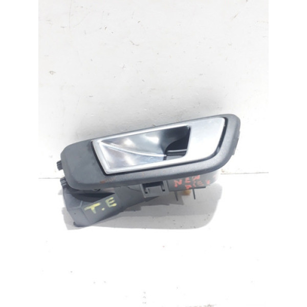Maçaneta Interna Traseira Esquerda Ford New Fiesta 2014/2017 Traseira