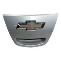 Moldura Maçaneta Tampa Traseira Chevrolet Gm Spin 2012 2016 Prata Traseira