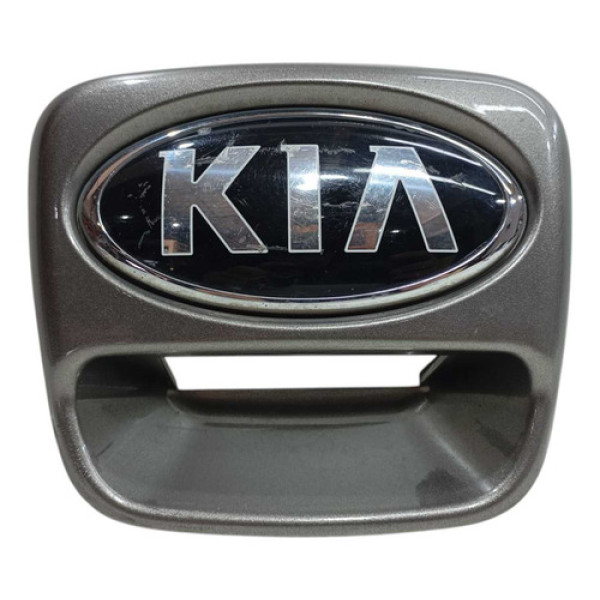 Moldura Botão Tampa Traseira Kia Picanto 2015 Cinza