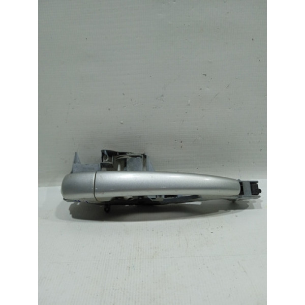 Maçaneta Externa Traseira Direita Peugeot 3008 2012/2015  Prateado Traseira