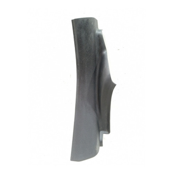 Acabamento Soleira Traseira Esquerda Sonic Hatch 2012/2014  Preto