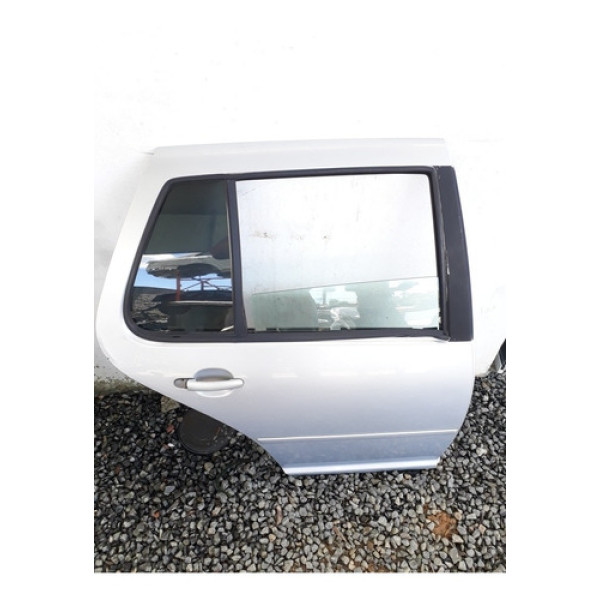 Porta Traseira Direita Volkswagen Golf 1999/2005  Traseira Direita Cinza