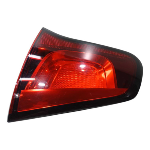 Lanterna Direita Tampa Traseira Citroën C3 2014 2017 Direito/passageiro Vermelho