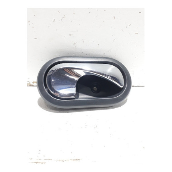 Maçaneta Interna Traseira Direita Renault Duster 2013/2016 Dianteira/traseira