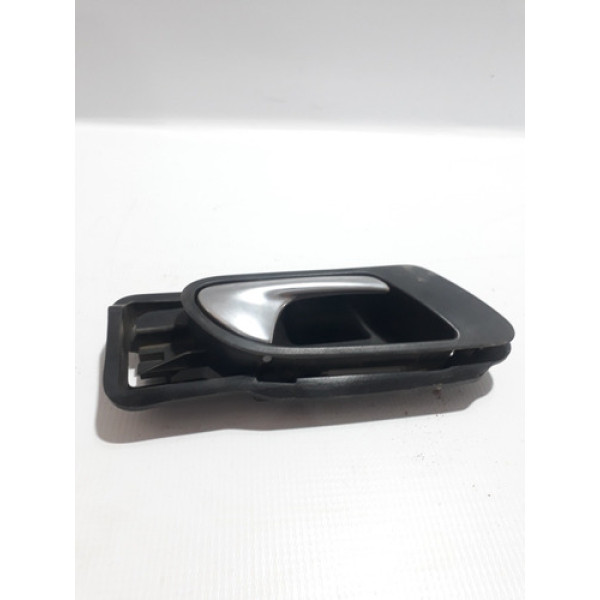 Maçaneta Interna Dianteira Direita Vw Tiguan 2010/2013 Dianteira