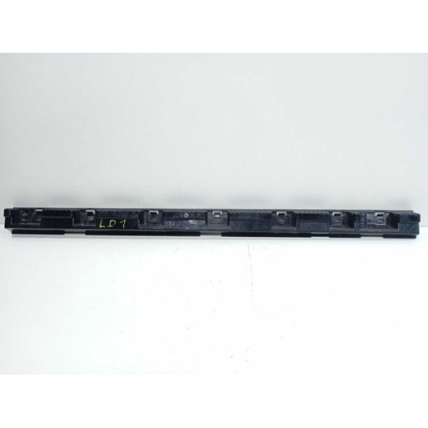 Suporte Dianteiro Spoiler Lado Direito Bmw X1 2010/2013 Preto