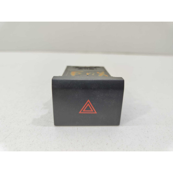 Botão Comando Pisca Alerta Spacefox 2011/2014 Preto