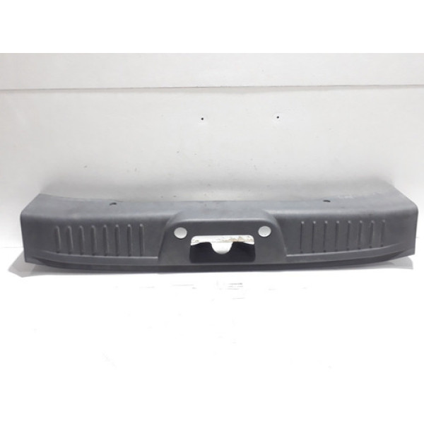 Moldura Soleira Tampa Traseira Ford Focus Hatch 2009/2013 Preto