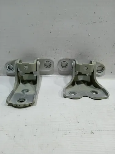Par Dobradiça Porta Dianteira Esquerda Kia Picanto 2009/2011